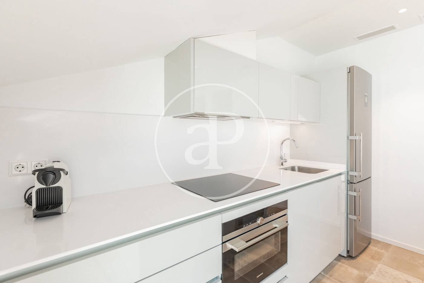 2 bedroom Apartment for sale in Madrid city - € 1,149,000 (Ref: 9415943)
