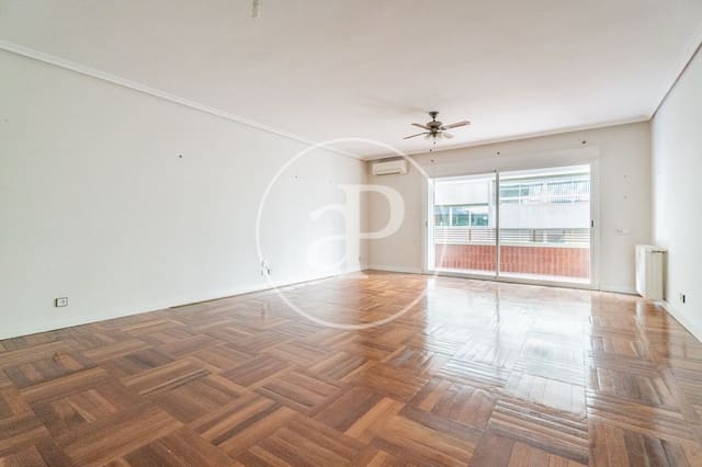 5 soveværelse Lejlighed til salg i Almagro, Madrid by - € 2.600.000 (Ref: 9415944)