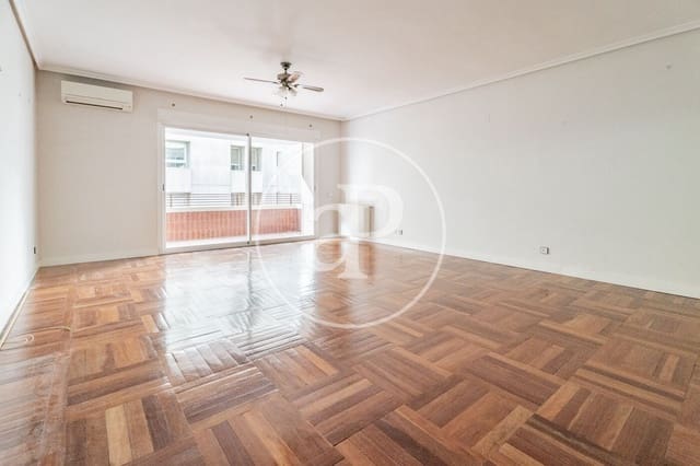 5 soveværelse Lejlighed til salg i Almagro, Madrid by - € 2.600.000 (Ref: 9415944)