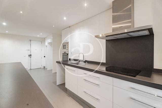 5 soveværelse Lejlighed til salg i Almagro, Madrid by - € 2.600.000 (Ref: 9415944)