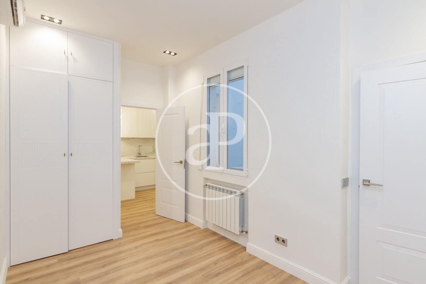 Apartamento de 3 habitaciones en Madrid ciudad en venta - 1.590.000 € (Ref: 9415945)