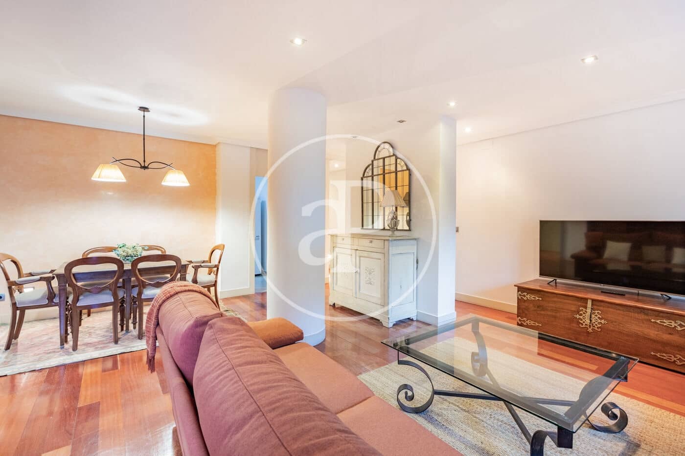 3 soveværelse Lejlighed til leje i Madrid by - € 3.800 (Ref: 9419767)