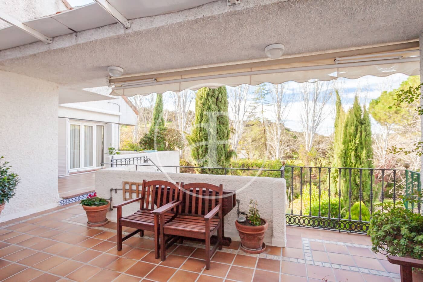 5 sypialnia Willa na sprzedaż w Las Rozas de Madrid z basenem - 898 000 € (Ref: 9419768)