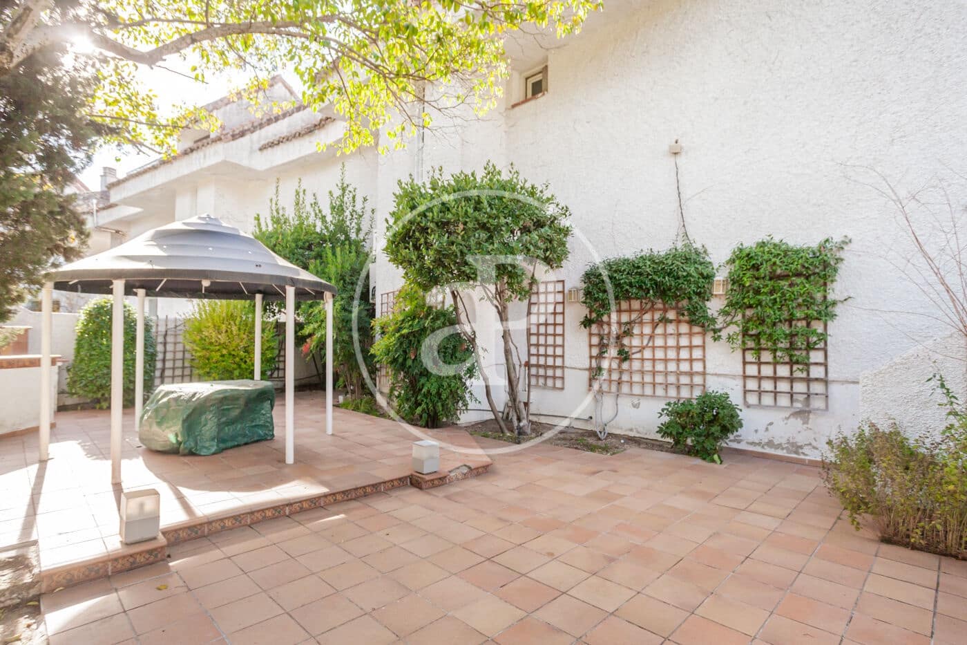 5 sypialnia Willa na sprzedaż w Las Rozas de Madrid z basenem - 898 000 € (Ref: 9419768)