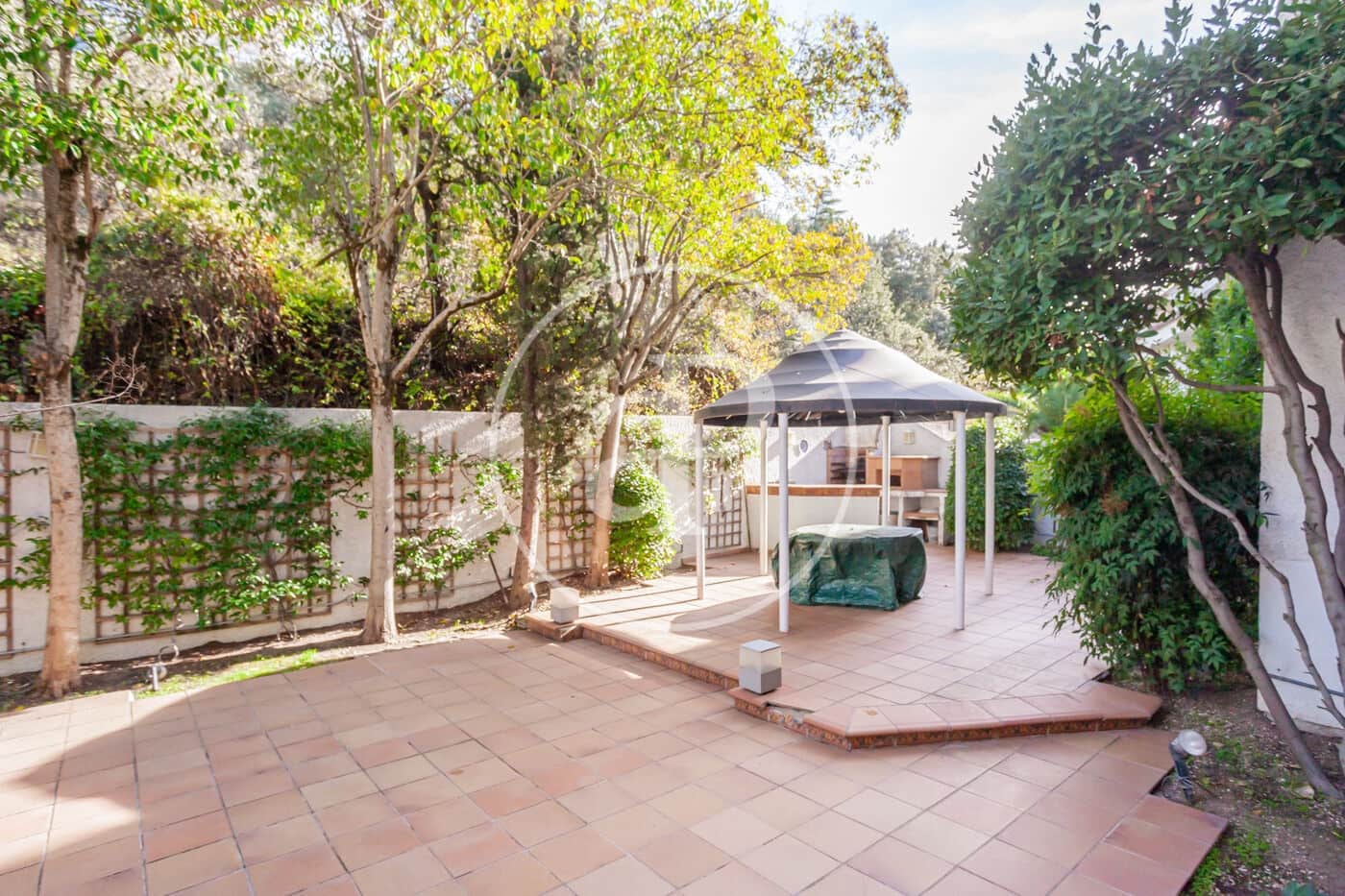 5 sypialnia Willa na sprzedaż w Las Rozas de Madrid z basenem - 898 000 € (Ref: 9419768)