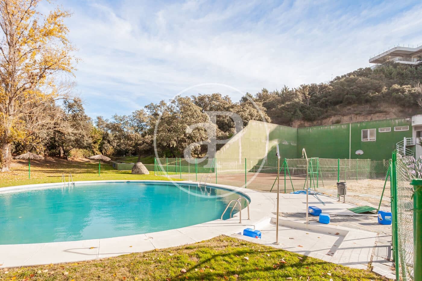 5 sypialnia Willa na sprzedaż w Las Rozas de Madrid z basenem - 898 000 € (Ref: 9419768)