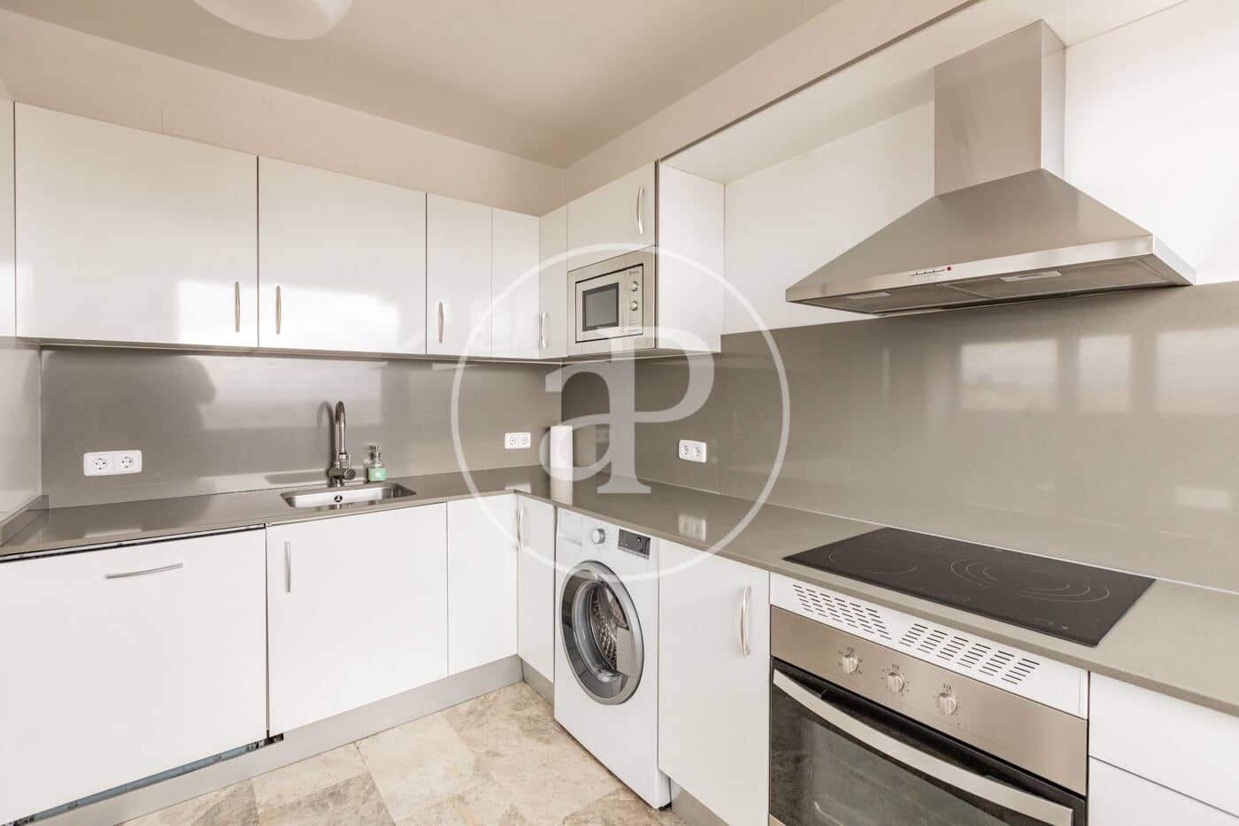 1 Zimmer Apartment zu vermieten in Madrid Stadt - 2.000 € (Ref: 9419769)