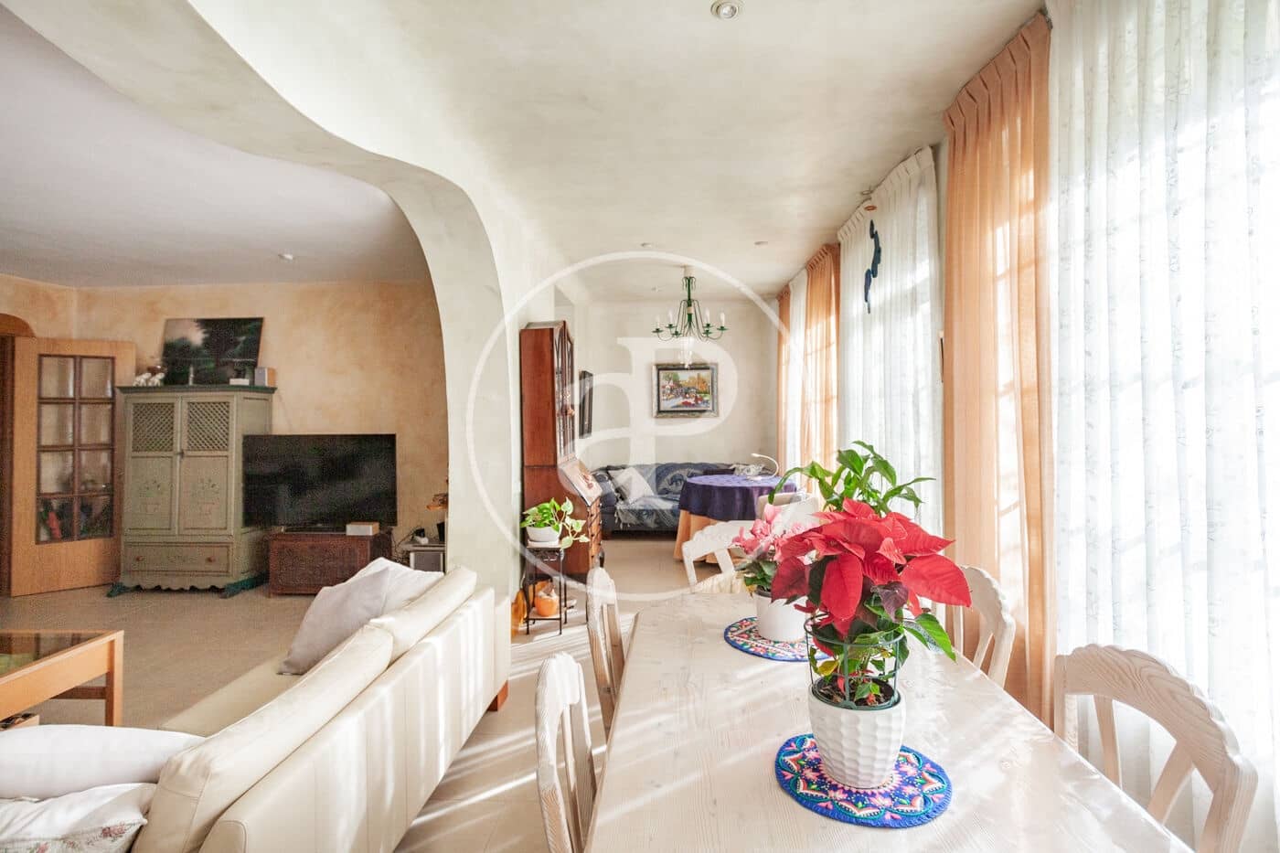 5 quarto Moradia para venda em Madrid cidade com piscina - 1 365 000 € (Ref: 9419770)