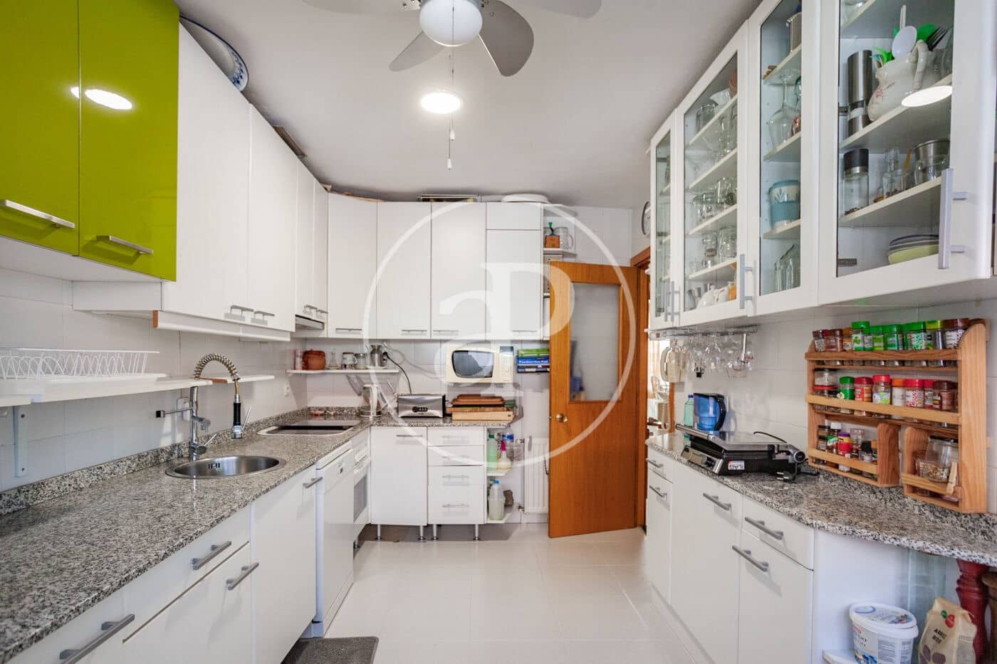 5 quarto Moradia para venda em Madrid cidade com piscina - 1 365 000 € (Ref: 9419770)