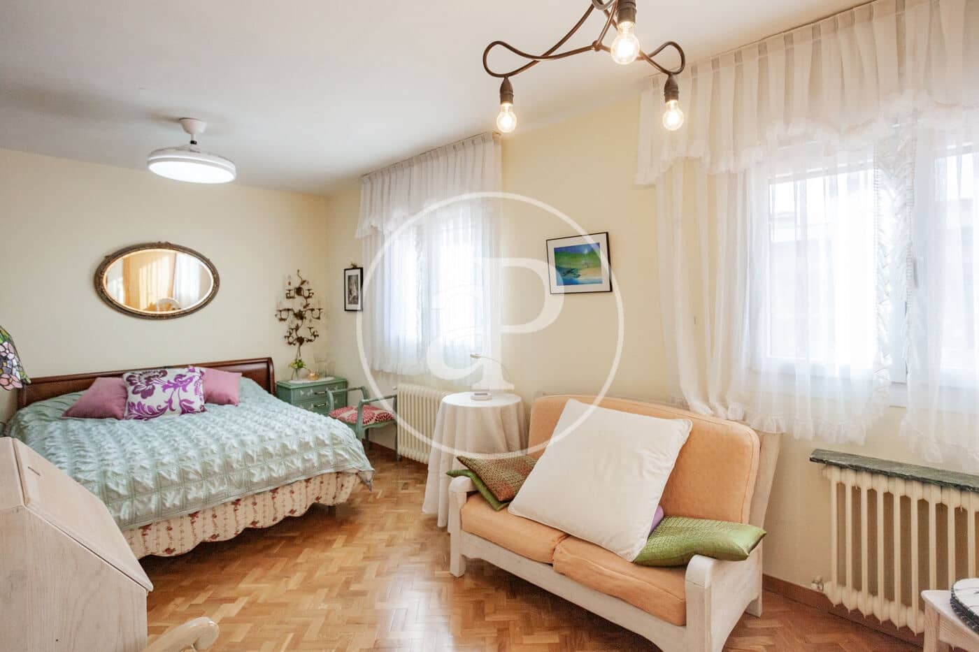 5 quarto Moradia para venda em Madrid cidade com piscina - 1 365 000 € (Ref: 9419770)