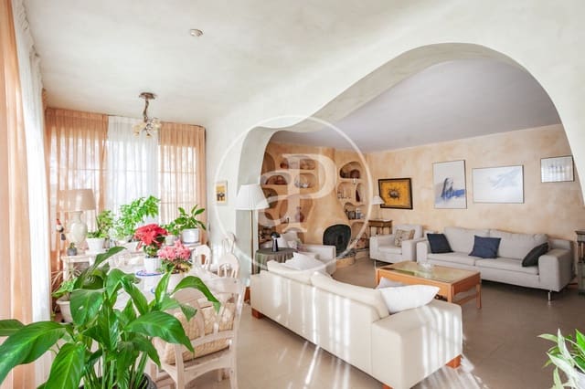 5 Zimmer Villa zu verkaufen in Aravaca, Madrid Stadt mit Pool - 1.365.000 € (Ref: 9419770)