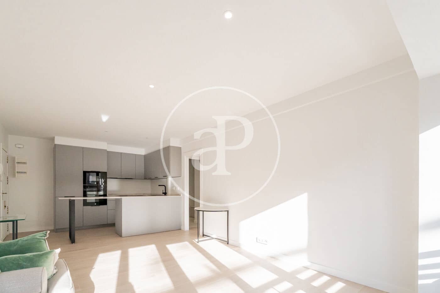 1 bedroom Apartment for rent in Madrid city - € 1,750 (Ref: 9419774)