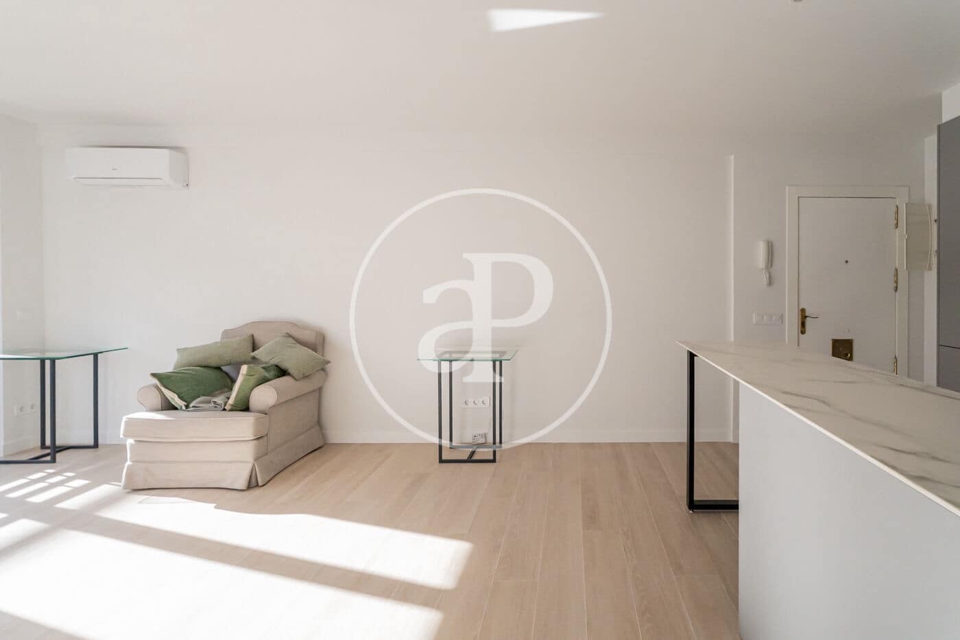 1 bedroom Apartment for rent in Madrid city - € 1,750 (Ref: 9419774)