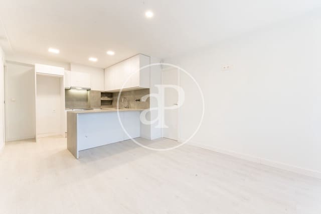 3 bedroom Apartment for sale in Imperial, Madrid city with pool - € 516,000 (Ref: 9422462)