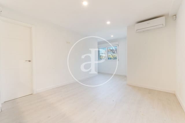 3 bedroom Apartment for sale in Imperial, Madrid city with pool - € 516,000 (Ref: 9422462)