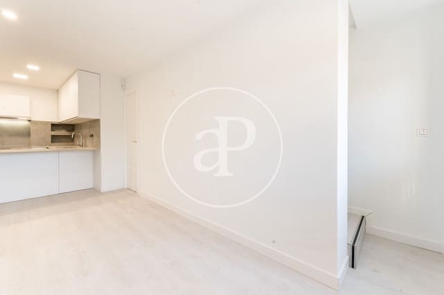 3 bedroom Apartment for sale in Imperial, Madrid city with pool - € 516,000 (Ref: 9422462)