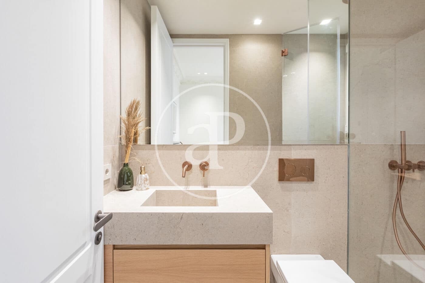 3 makuuhuone Huoneisto myytävänä paikassa Madrid kaupunki - 3 650 000 € (Ref: 9422465)