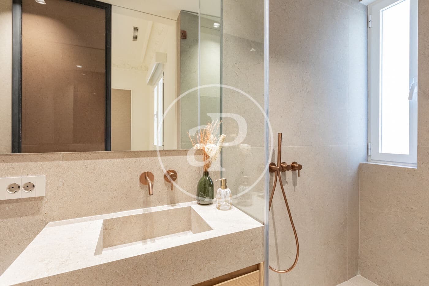 3 makuuhuone Huoneisto myytävänä paikassa Madrid kaupunki - 3 650 000 € (Ref: 9422465)