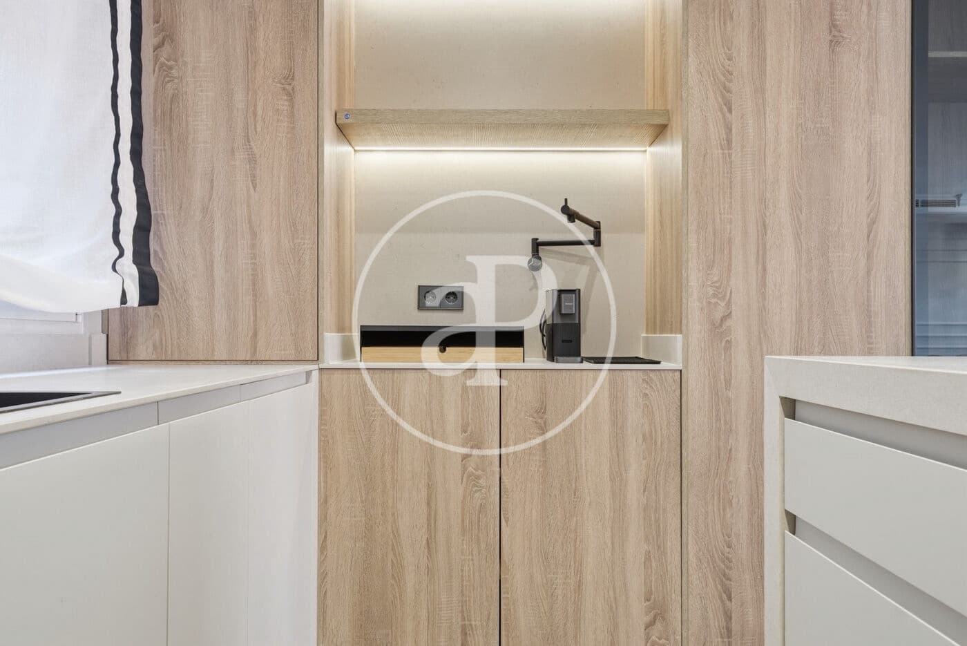 3 bedroom Apartment for rent in Madrid city - € 14,000 (Ref: 9422466)