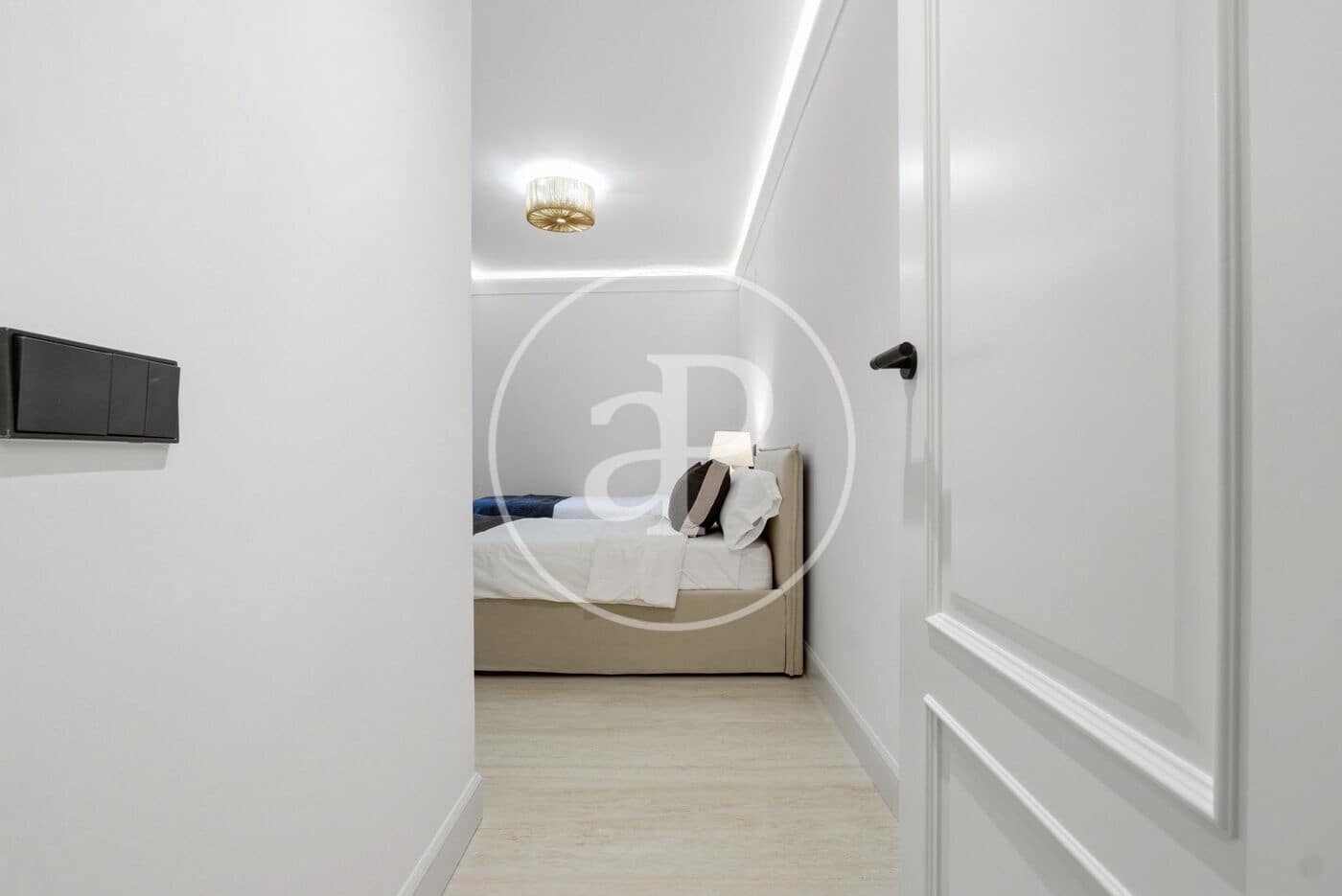 3 bedroom Apartment for rent in Madrid city - € 14,000 (Ref: 9422466)