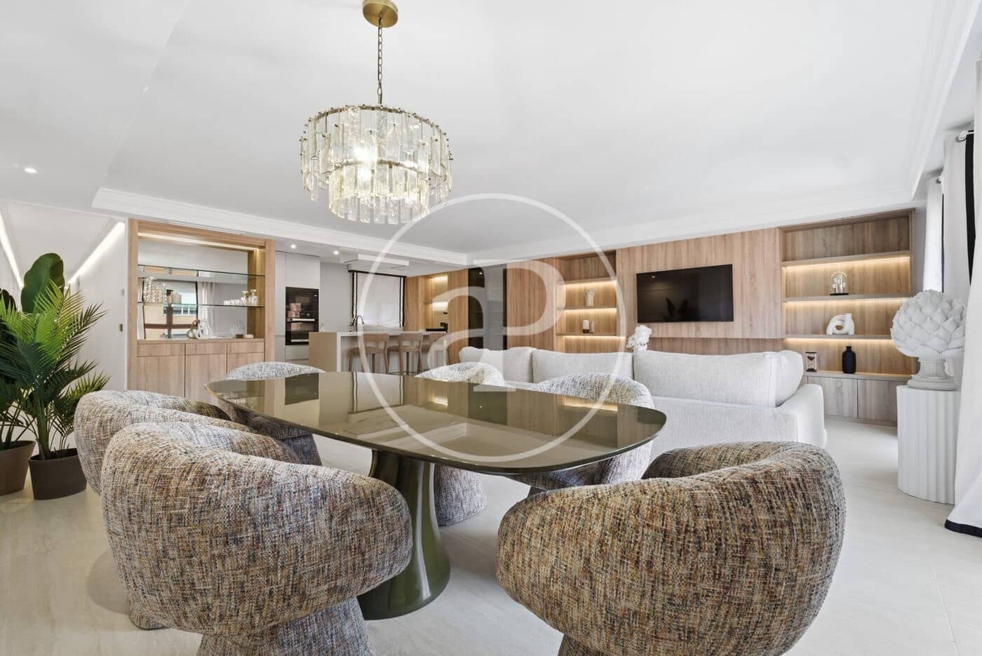 3 bedroom Apartment for rent in Madrid city - € 14,000 (Ref: 9422466)