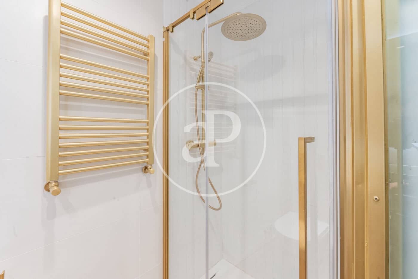 1 sypialnia Apartament na sprzedaż w Miasto Madryt z basenem - 640 000 € (Ref: 9431281)