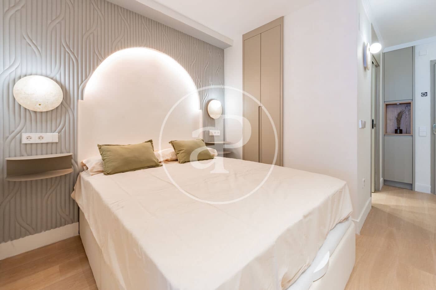 1 sypialnia Apartament na sprzedaż w Miasto Madryt z basenem - 640 000 € (Ref: 9431281)