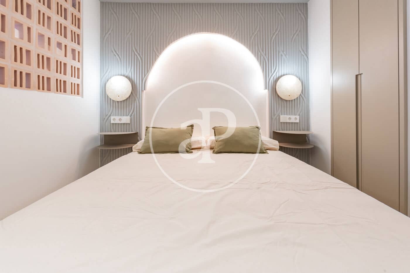 1 sypialnia Apartament na sprzedaż w Miasto Madryt z basenem - 640 000 € (Ref: 9431281)