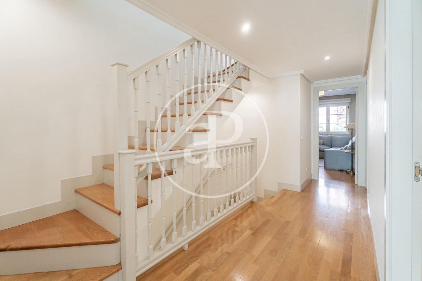 7 soveværelse Villa til salg i Madrid by med swimmingpool - € 1.660.000 (Ref: 9431283)