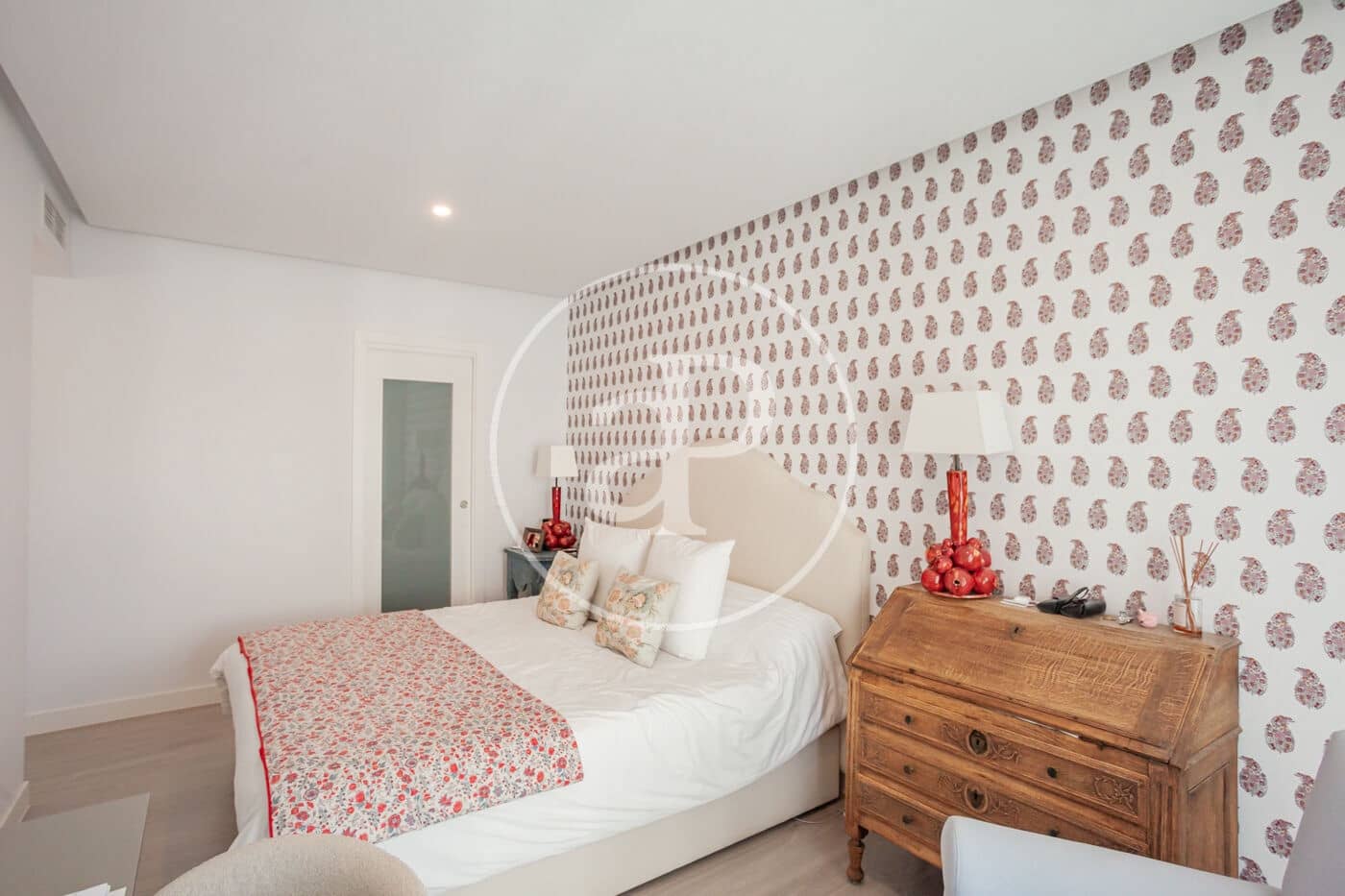 4 bedroom Apartment for sale in Pozuelo de Alarcon with pool - € 1,400,000 (Ref: 9431284)