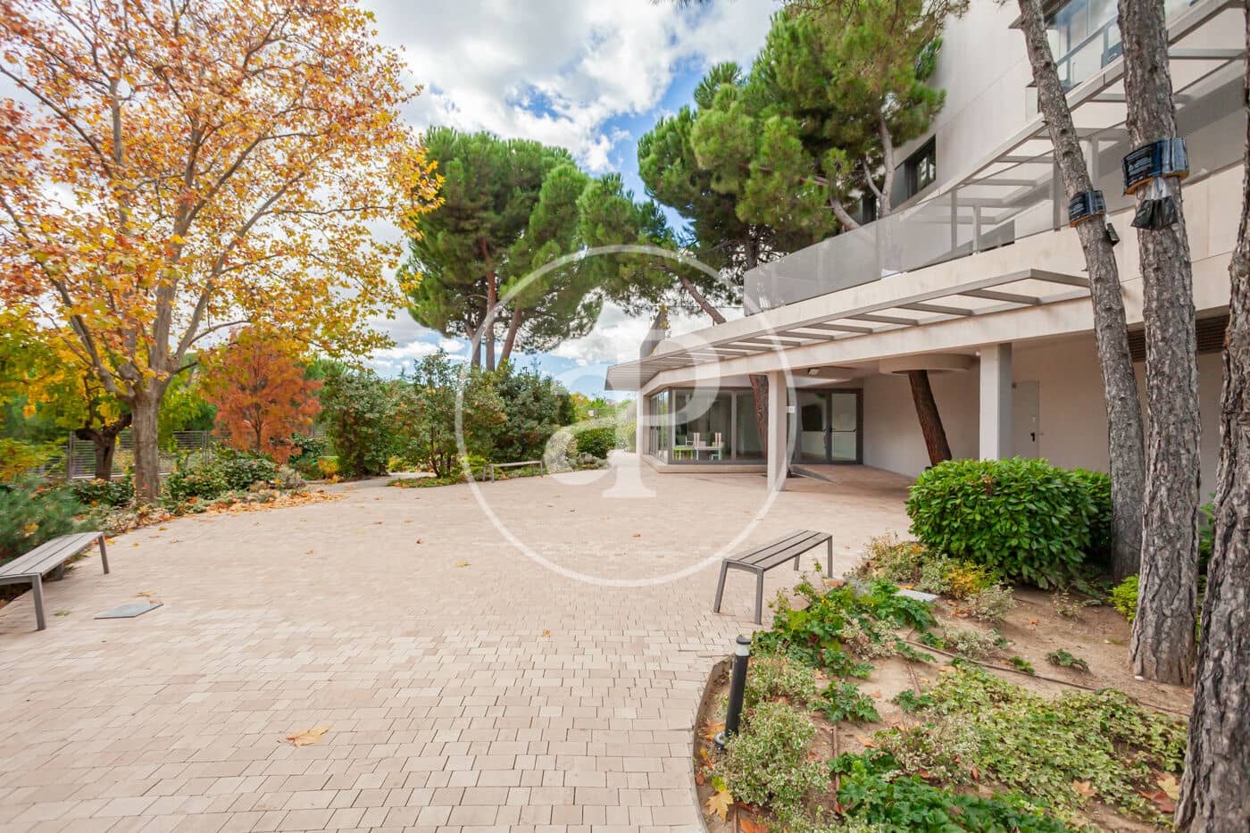 4 bedroom Apartment for sale in Pozuelo de Alarcon with pool - € 1,400,000 (Ref: 9431284)