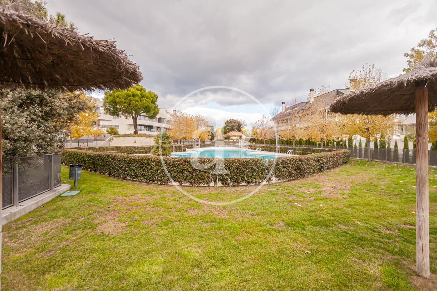 4 bedroom Apartment for sale in Pozuelo de Alarcon with pool - € 1,400,000 (Ref: 9431284)