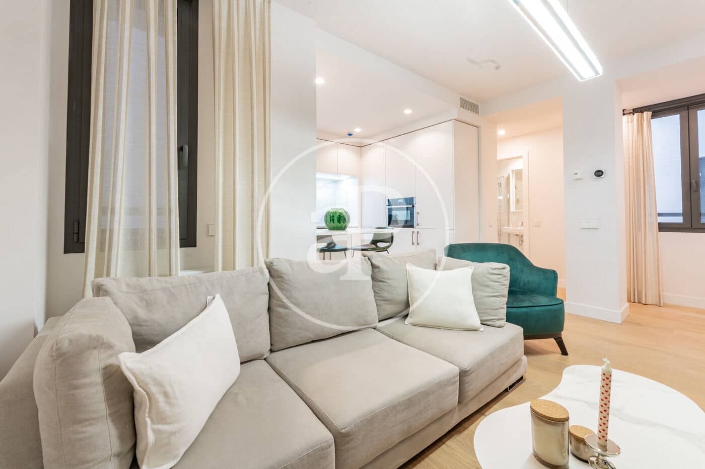 2 sypialnia Apartament do wynajęcia w Miasto Madryt z basenem - 3 300 € (Ref: 9431285)