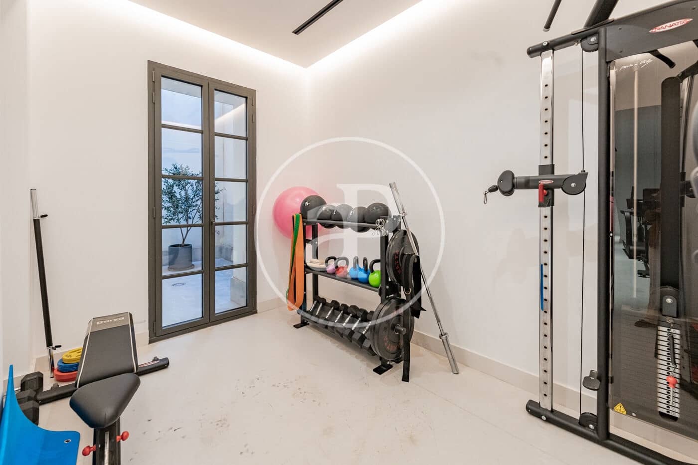 2 sypialnia Apartament do wynajęcia w Miasto Madryt z basenem - 3 300 € (Ref: 9431285)