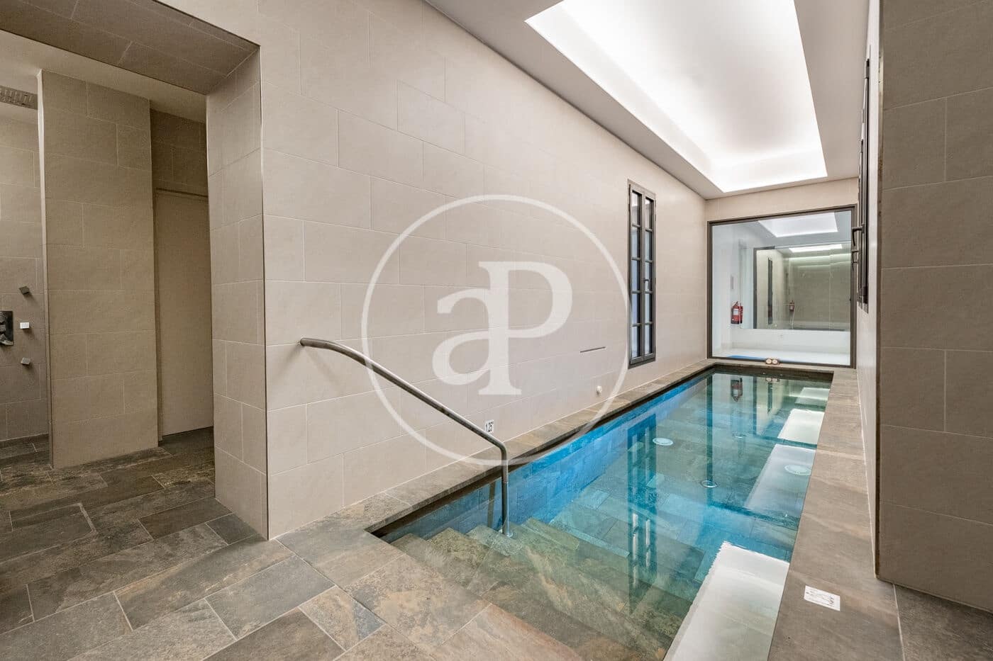 2 sypialnia Apartament do wynajęcia w Miasto Madryt z basenem - 3 300 € (Ref: 9431285)