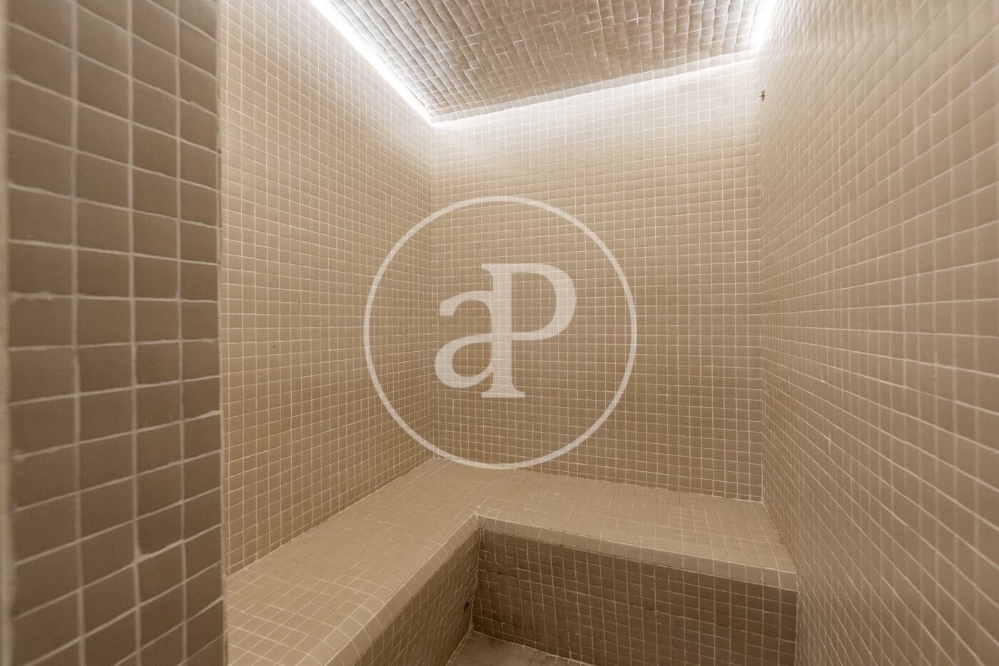 2 sypialnia Apartament do wynajęcia w Miasto Madryt z basenem - 3 300 € (Ref: 9431285)