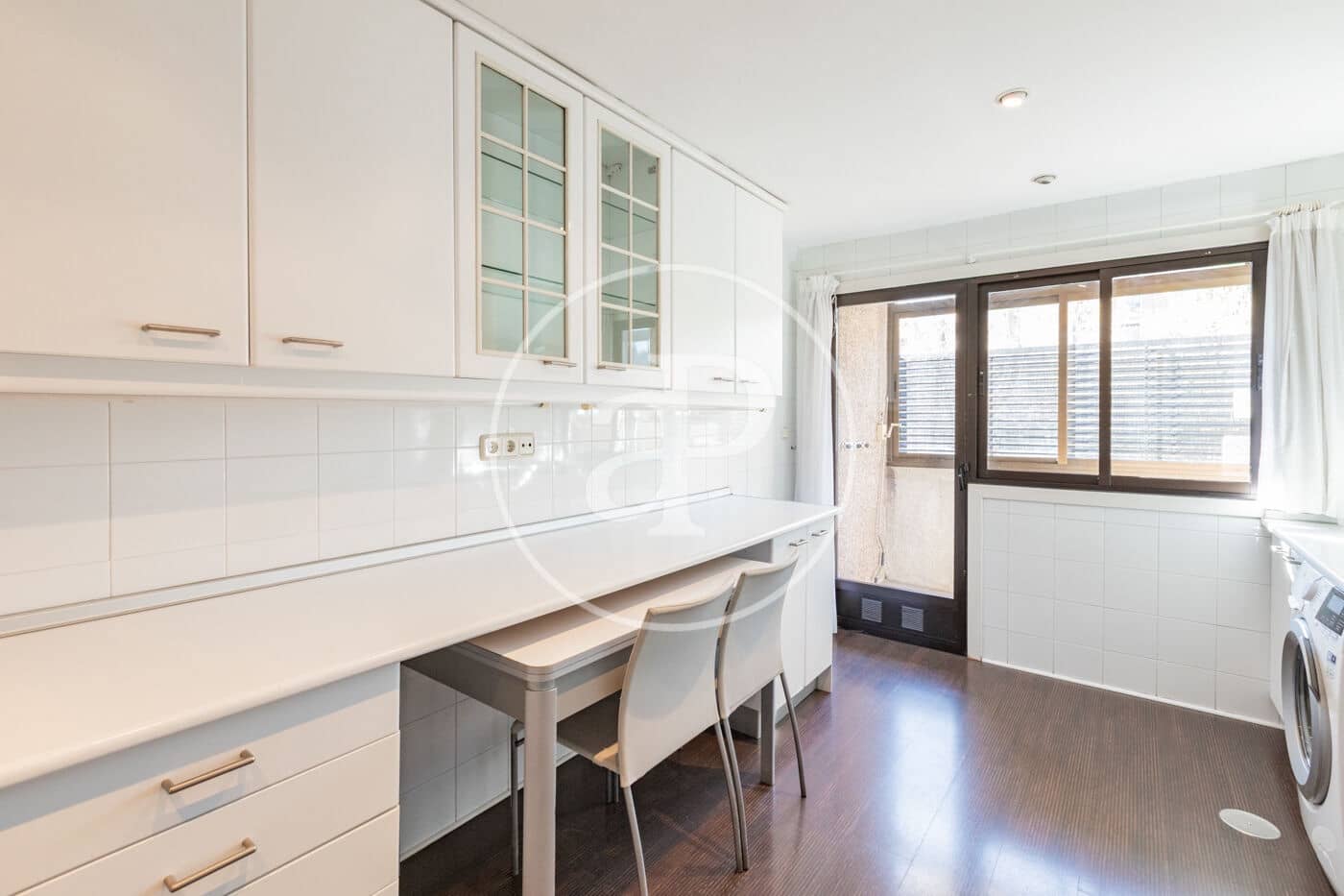 4 bedroom Apartment for rent in Pozuelo de Alarcon with pool - € 2,500 (Ref: 9431286)