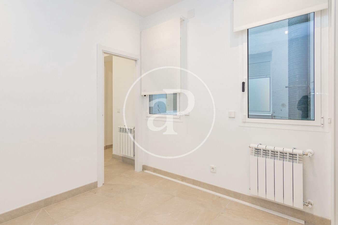 2 bedroom Apartment for rent in Madrid city - € 2,000 (Ref: 9433418)