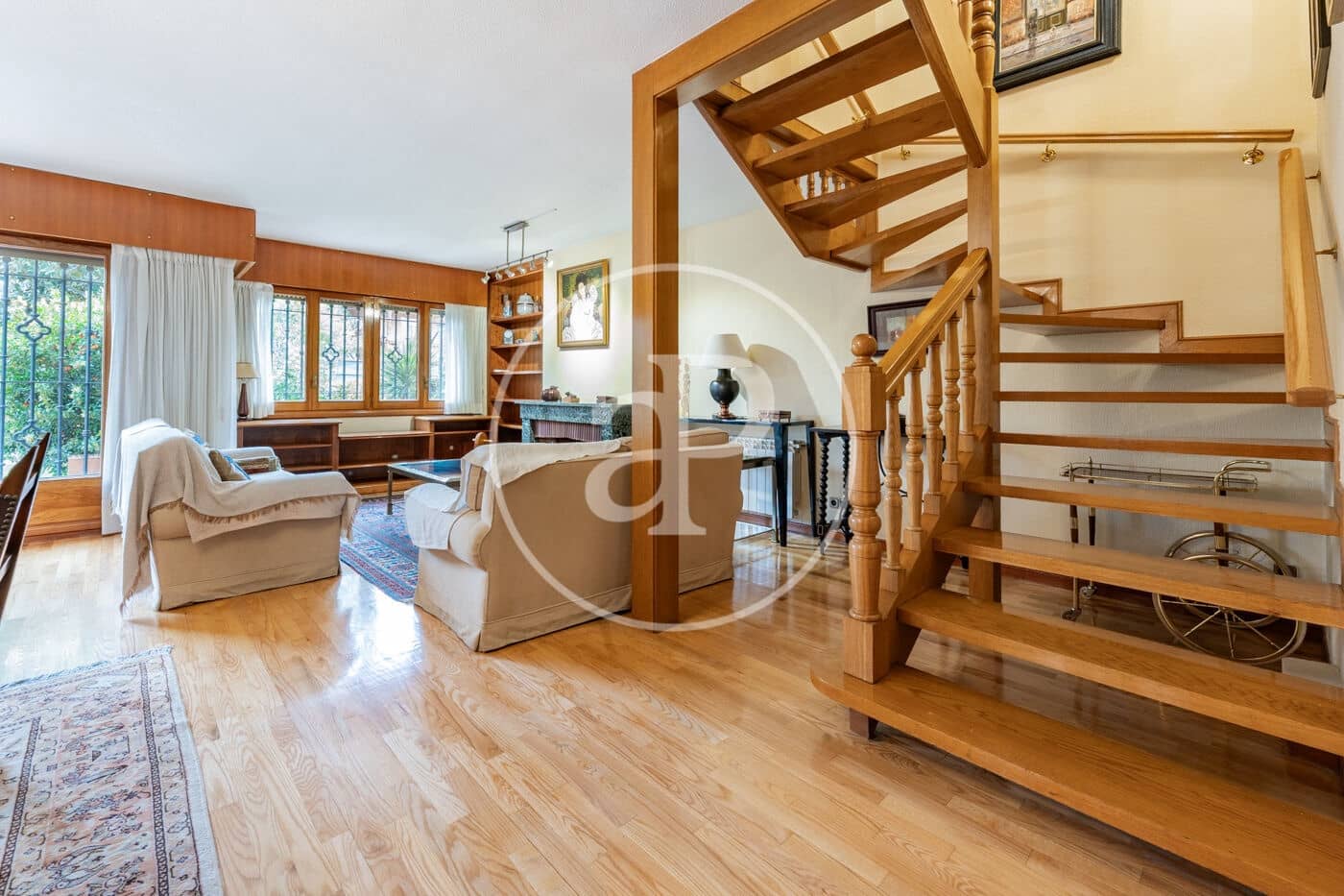 3 bedroom Villa for rent in Madrid city - € 3,000 (Ref: 9433419)