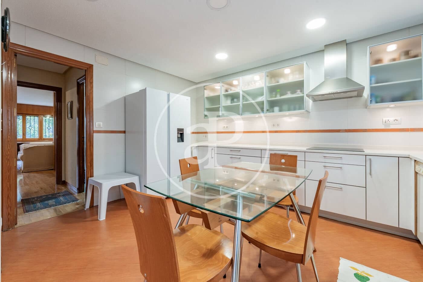 3 bedroom Villa for rent in Madrid city - € 3,000 (Ref: 9433419)