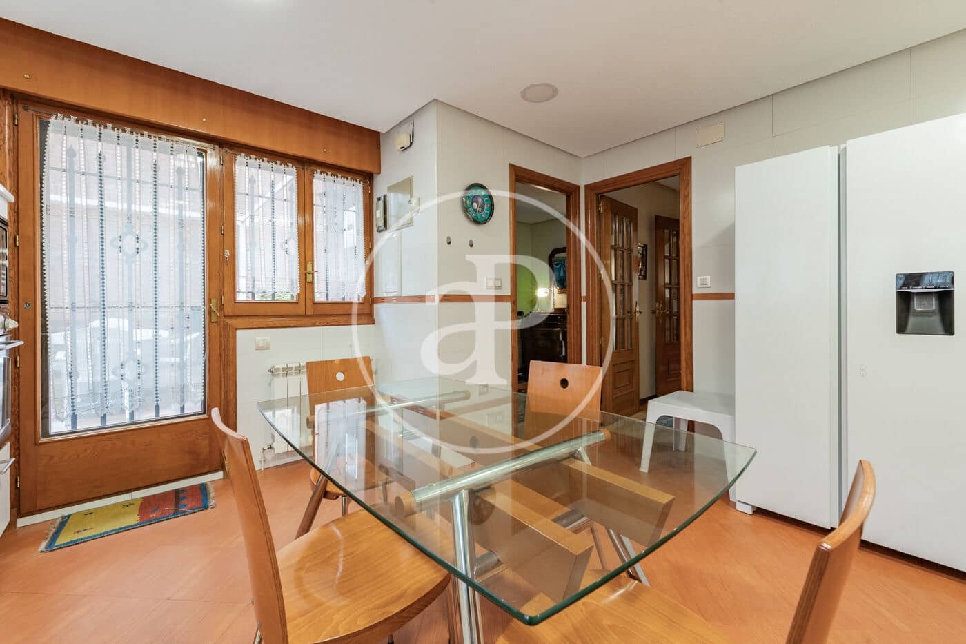 3 bedroom Villa for rent in Madrid city - € 3,000 (Ref: 9433419)