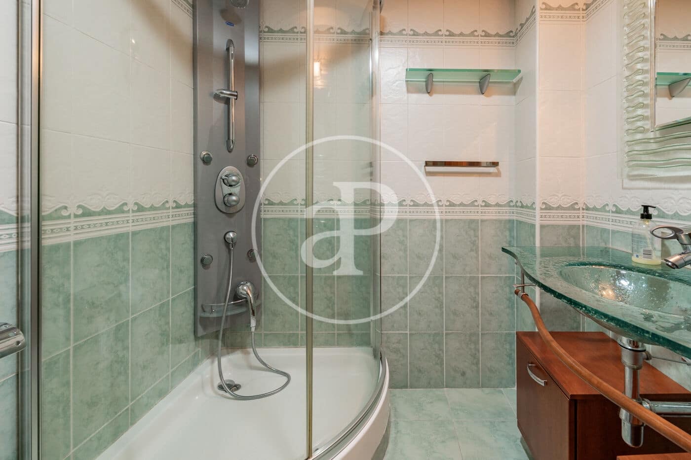 3 bedroom Villa for rent in Madrid city - € 3,000 (Ref: 9433419)