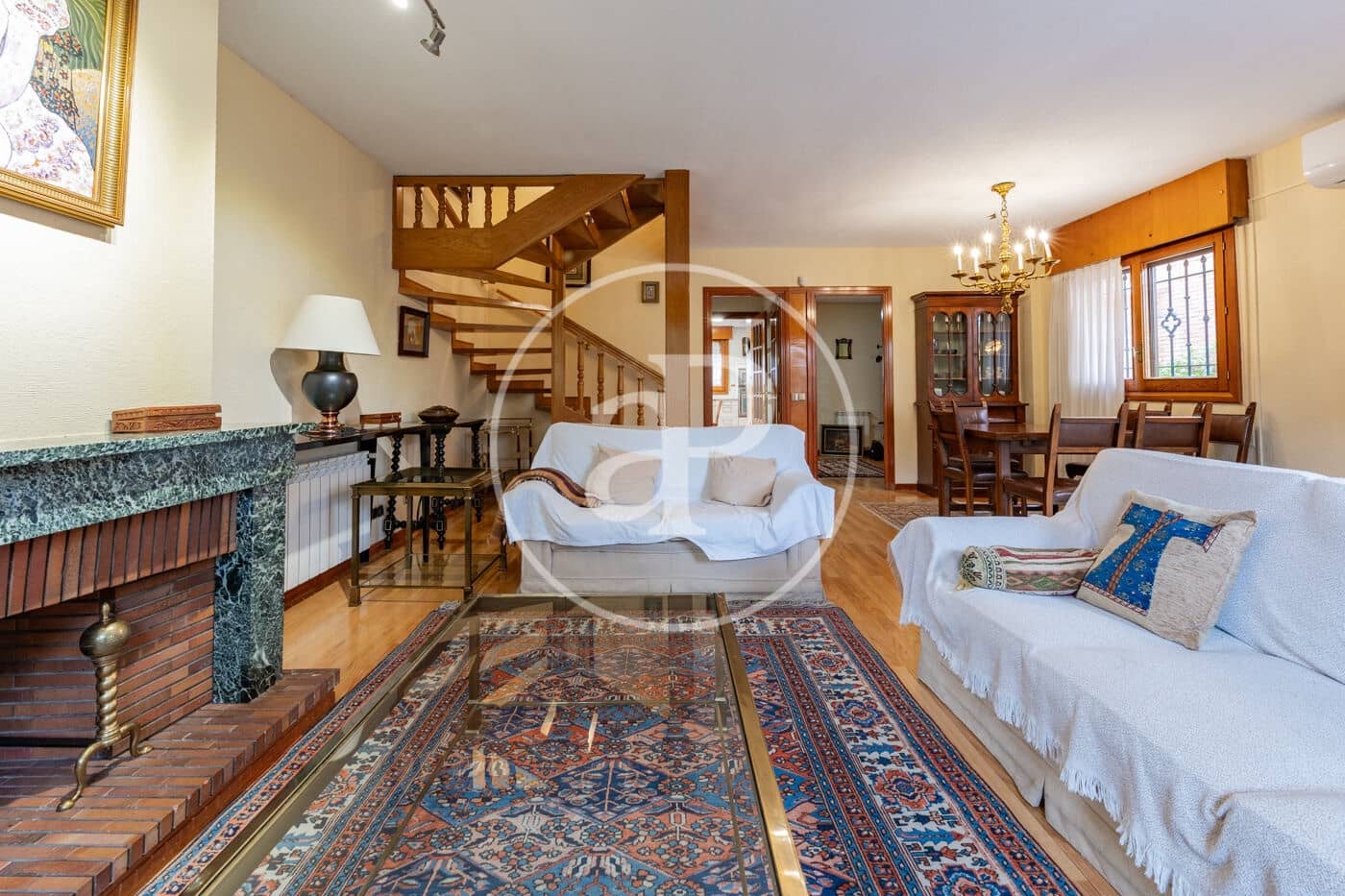 3 bedroom Villa for rent in Madrid city - € 3,000 (Ref: 9433419)