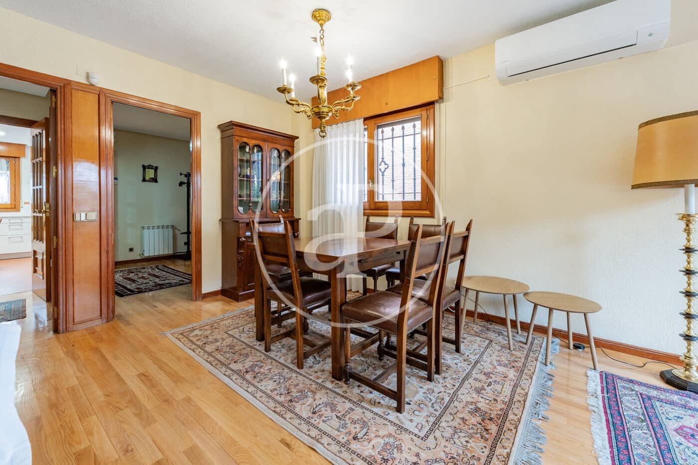 3 bedroom Villa for rent in Madrid city - € 3,000 (Ref: 9433419)