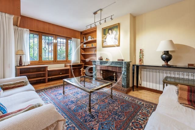 3 bedroom Villa for rent in Palomas, Madrid city - € 3,000 (Ref: 9433419)