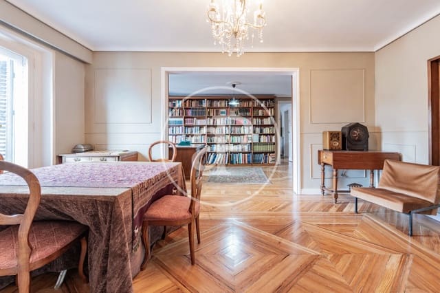 4 Zimmer Apartment zu verkaufen in Palacio, Madrid Stadt - 2.550.000 € (Ref: 9433420)