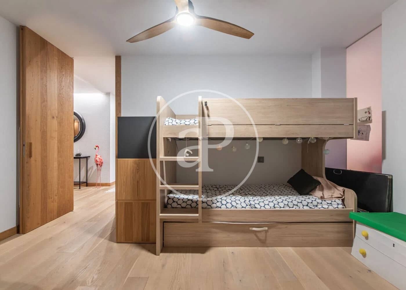 3 makuuhuone Huoneisto myytävänä paikassa Madrid kaupunki mukana uima-altaan - 1 149 000 € (Ref: 9433421)