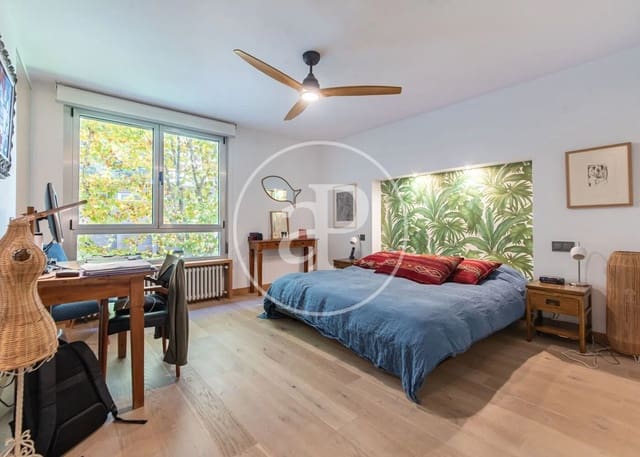 3 quarto Apartamento para venda em Ciudad Universitaria, Madrid cidade com piscina - 1 149 000 € (Ref: 9433421)