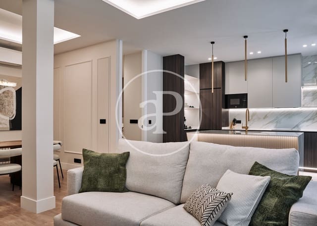 3 bedroom Apartment for sale in Trafalgar, Madrid city - € 1,695,000 (Ref: 9433425)