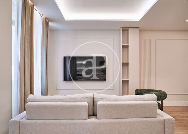 3 bedroom Apartment for sale in Trafalgar, Madrid city - € 1,695,000 (Ref: 9433425)
